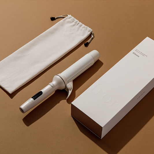 Automatic spiral curling iron